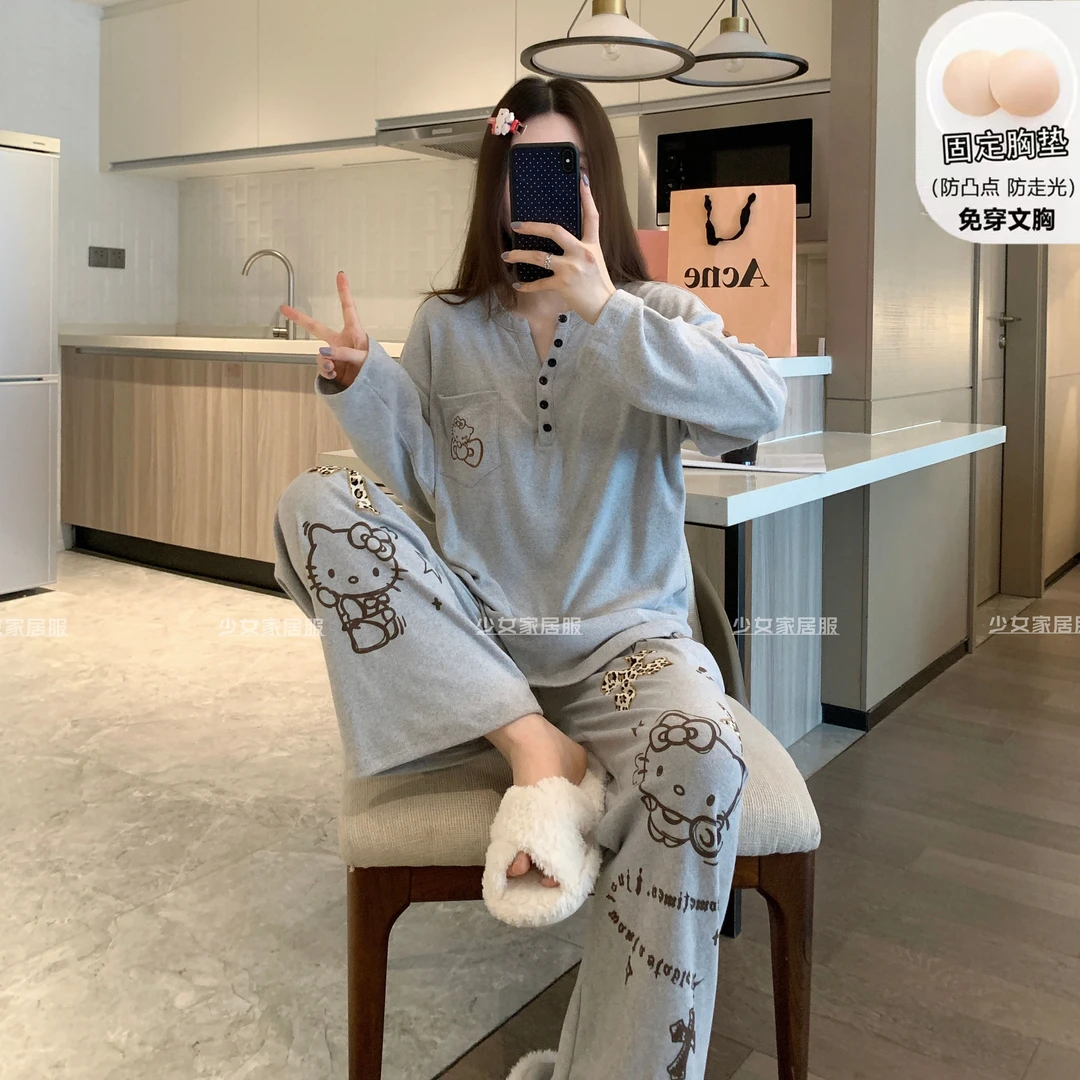 睡衣女款秋冬季德绒加厚保暖套头带胸垫卡通可爱家居服可外出套装