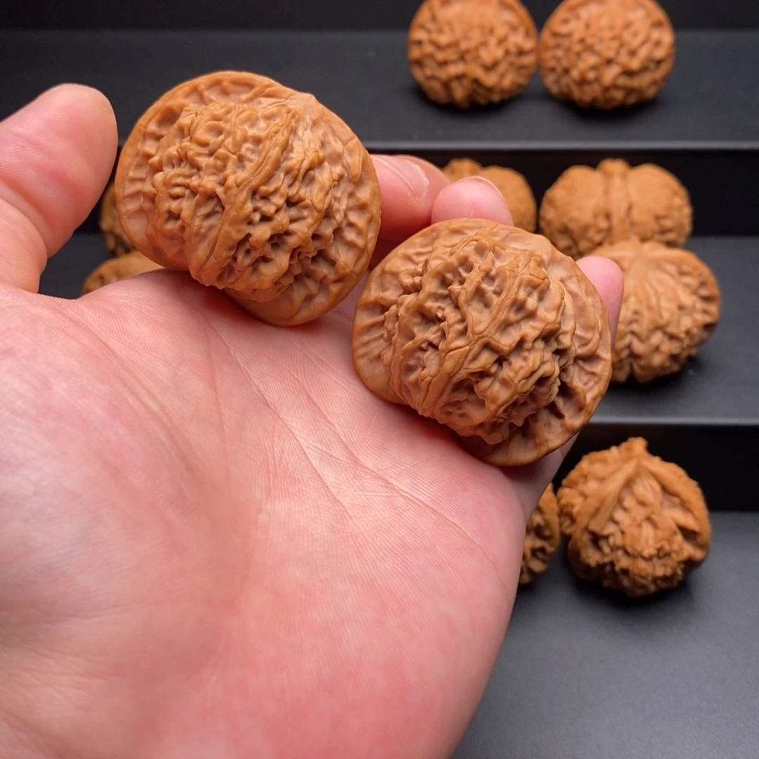 文玩核桃吊坠全品盘龙纹44