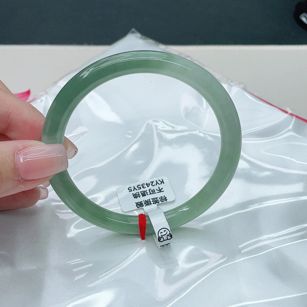 翡翠手镯未镶嵌圆61.2