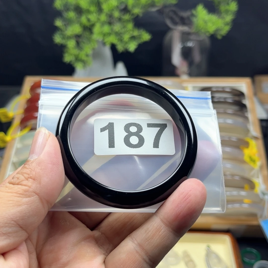 手镯玛瑙/玉髓未镶嵌