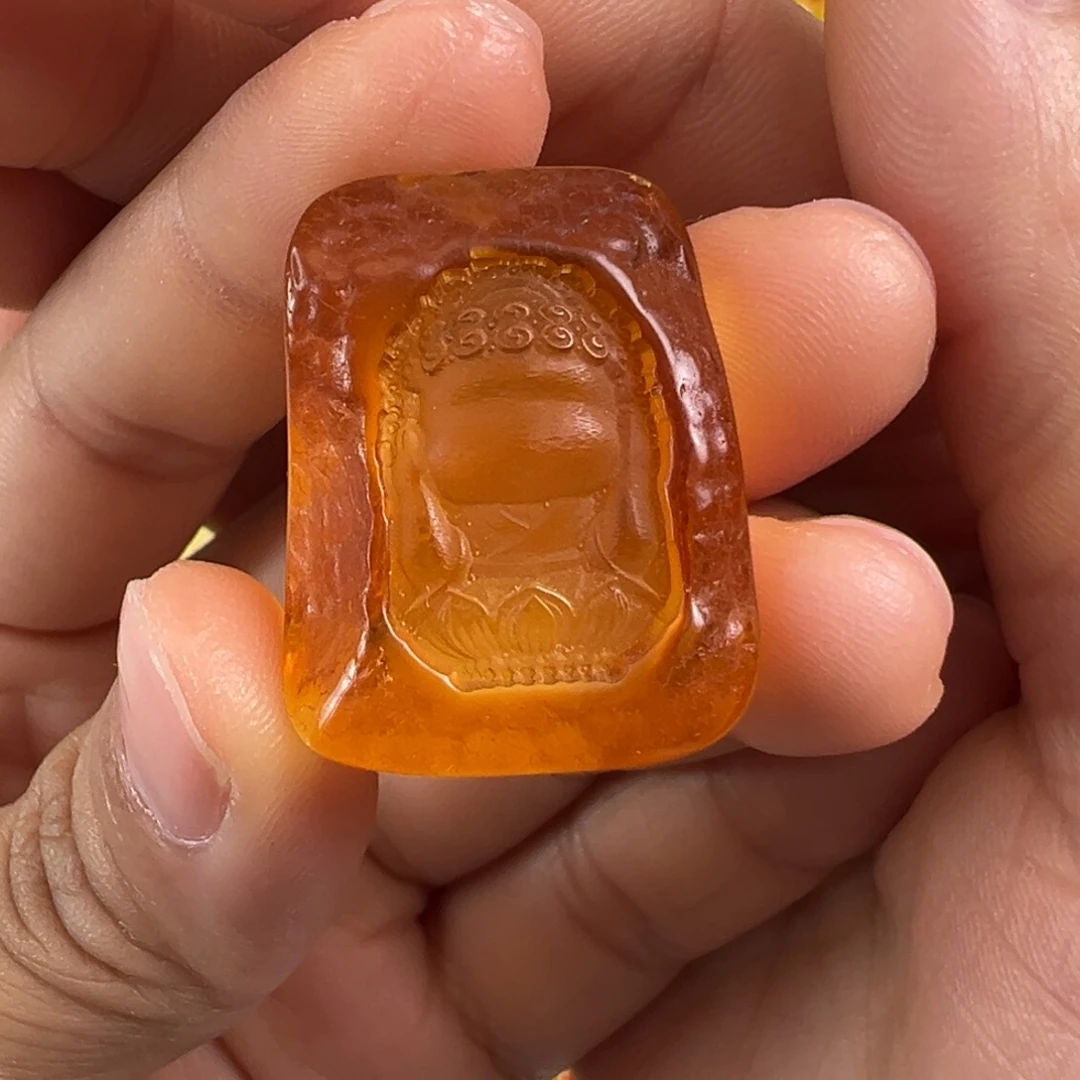 琥珀未镶嵌裸石琥珀