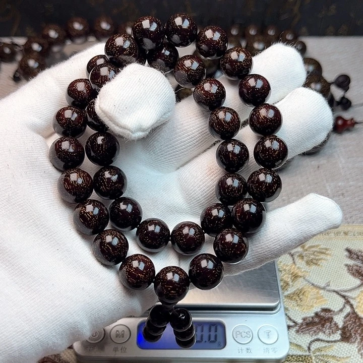 檀香紫檀（小叶紫檀）1.2 手持 满星