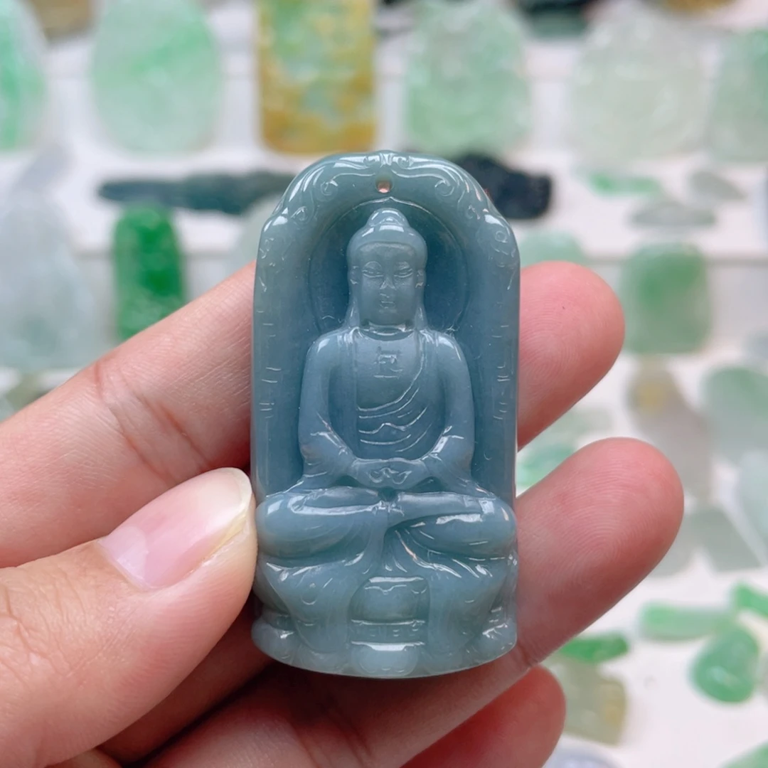 翡翠颈饰未镶嵌大日