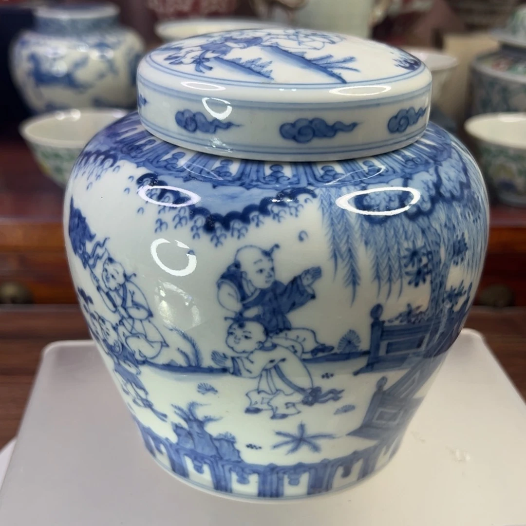 狼*青花人物纹盖罐