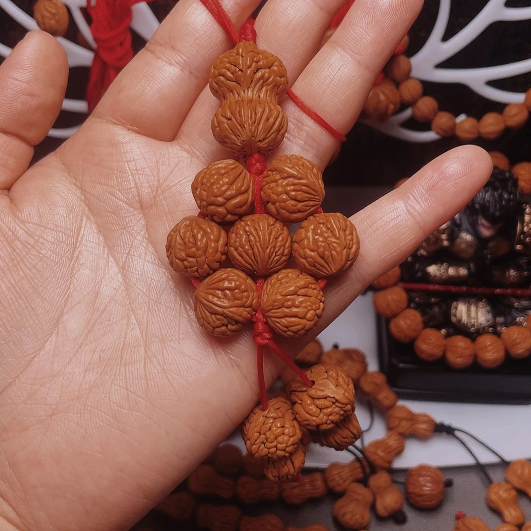 桃核吊坠龙纹桃枭