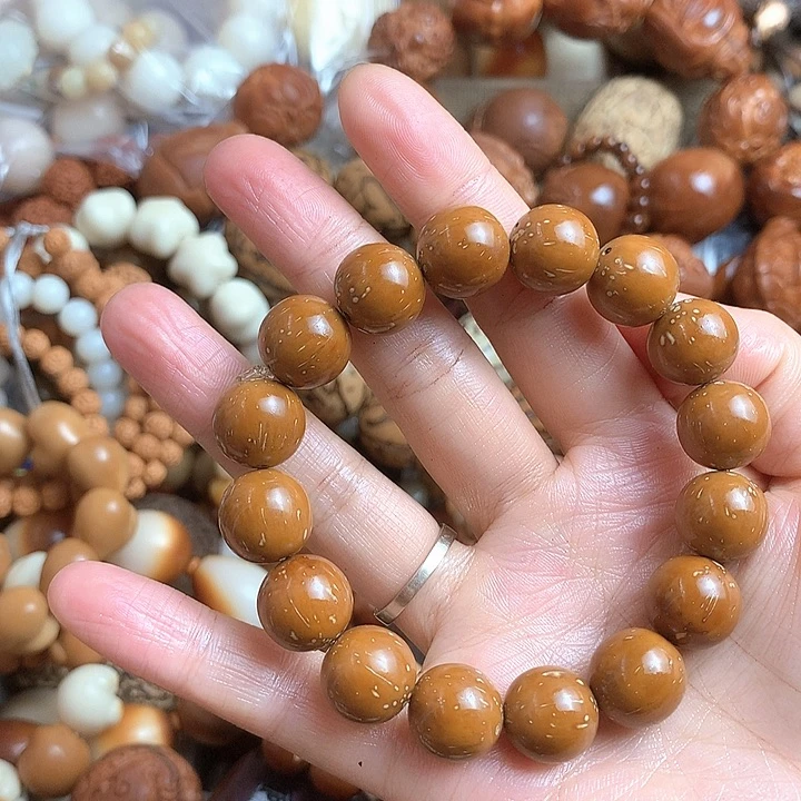 菩提根/象牙果吊坠墨*迹紫金鼠