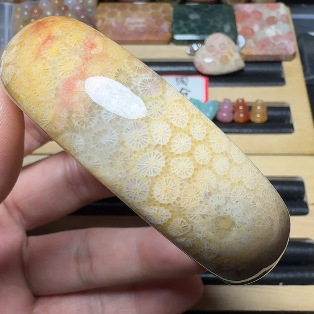 硅化玉纯天然色有机玉石未镶嵌迷***人60圈口