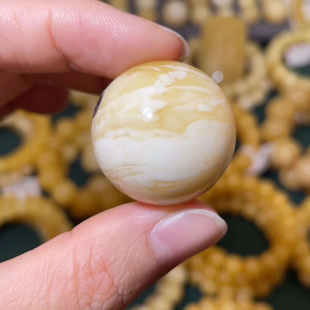 蜜蜡未镶嵌珠宝奇石27.7mm