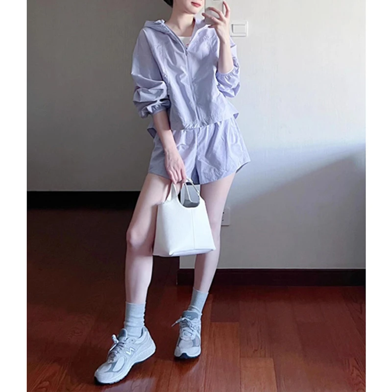 城市运动风紫色套装女2025夏季新款休闲轻薄防晒衣外套短裤两件套