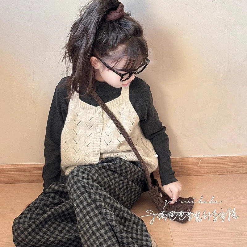 森系女童马甲套装2025新款女孩超好看冬装内搭三件套儿童韩系穿搭