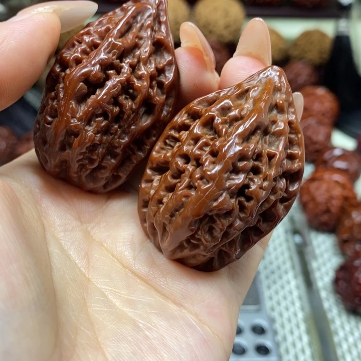吊坠文玩核桃柳叶秋子