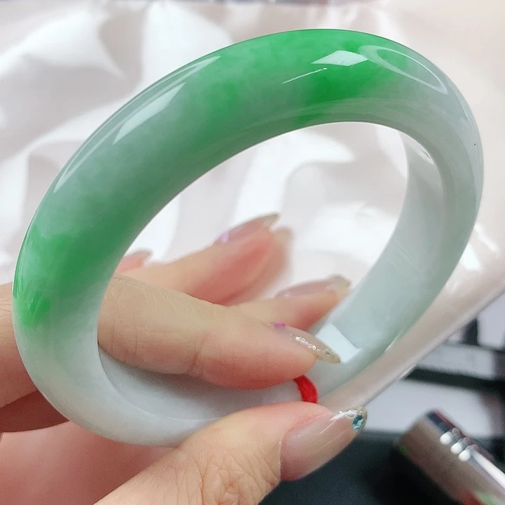 未镶嵌手镯翡翠，248