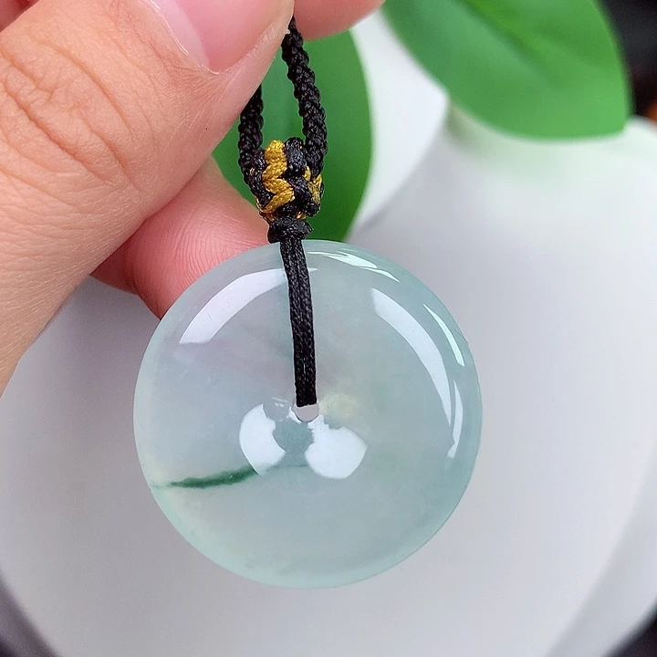 颈饰未镶嵌翡翠平安扣 28.1x4.7mm