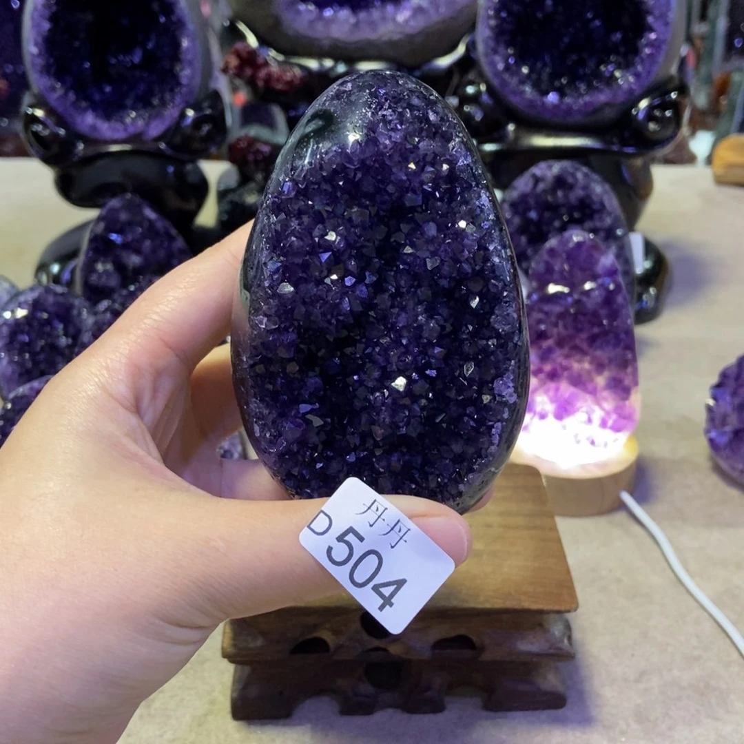 未镶嵌水晶大型摆件（非配饰）