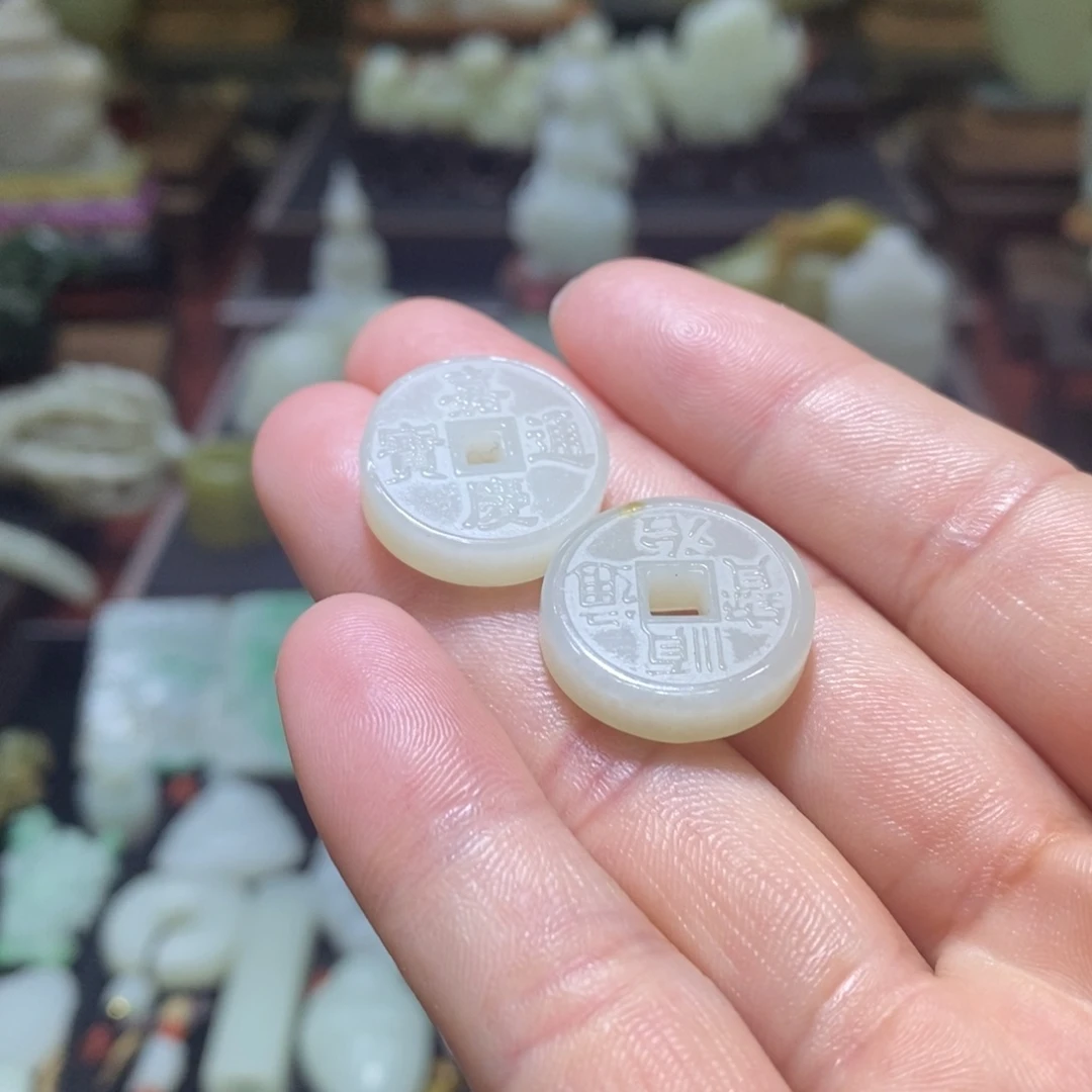 和田玉挂件未镶嵌