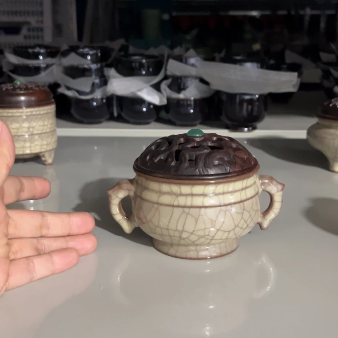 陈卫星  传世哥窑