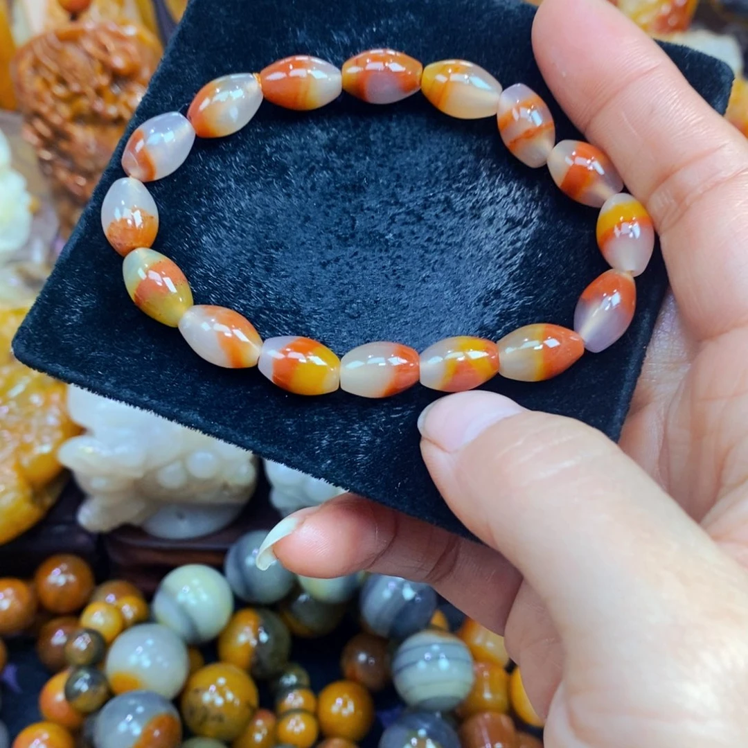 未镶嵌石英质玉（黄龙玉）吊坠(不含链)