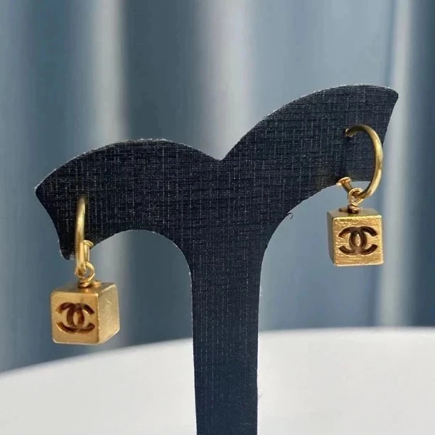 95新 Chanel/香奈儿 Chanel vintage香奈儿中古方块耳钩（掉标）