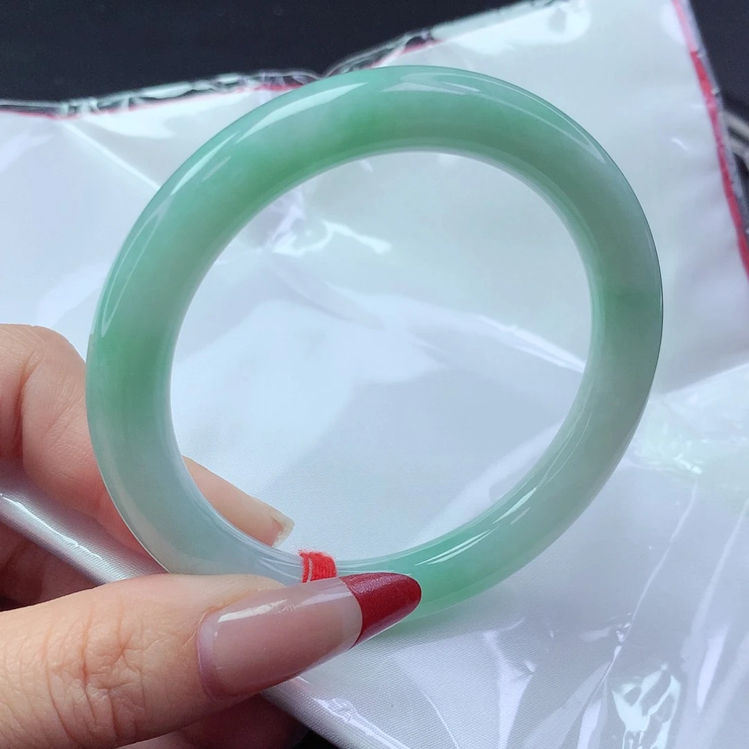 【闪购商品】翡翠手镯未镶嵌s x