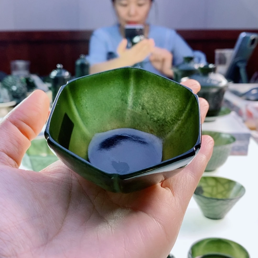 未镶嵌和田玉（青玉）摆件微瑕