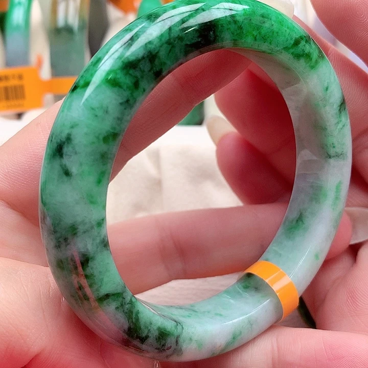 翡翠未镶嵌手镯翡翠手镯