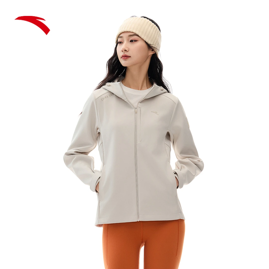 安踏软壳衣防泼水女款2025秋冬户外运动休闲防风梭织茄克外套长袖