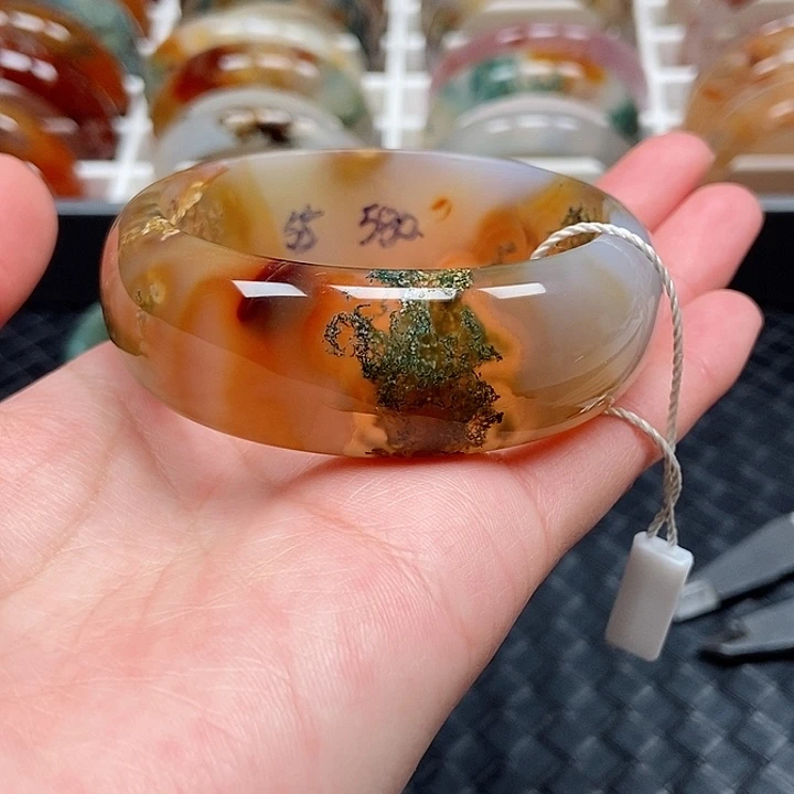 手镯玛瑙/玉髓未镶嵌