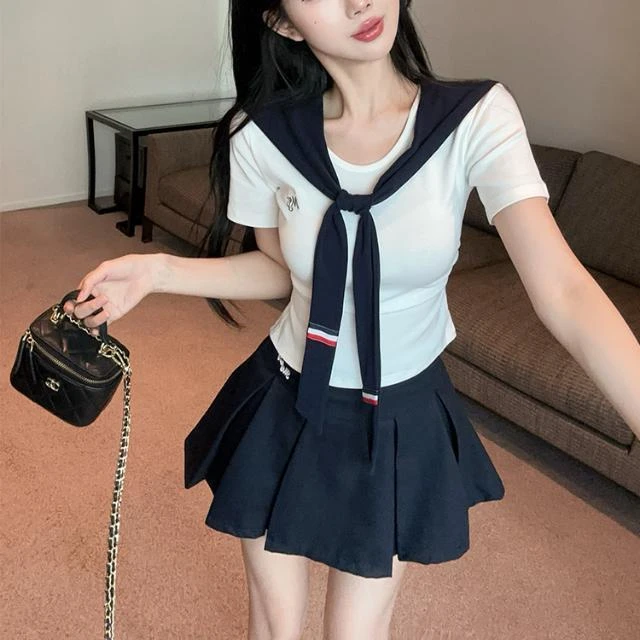 纯欲甜辣妹套装学院风设计感海军领修身上衣百褶半身裙两件套