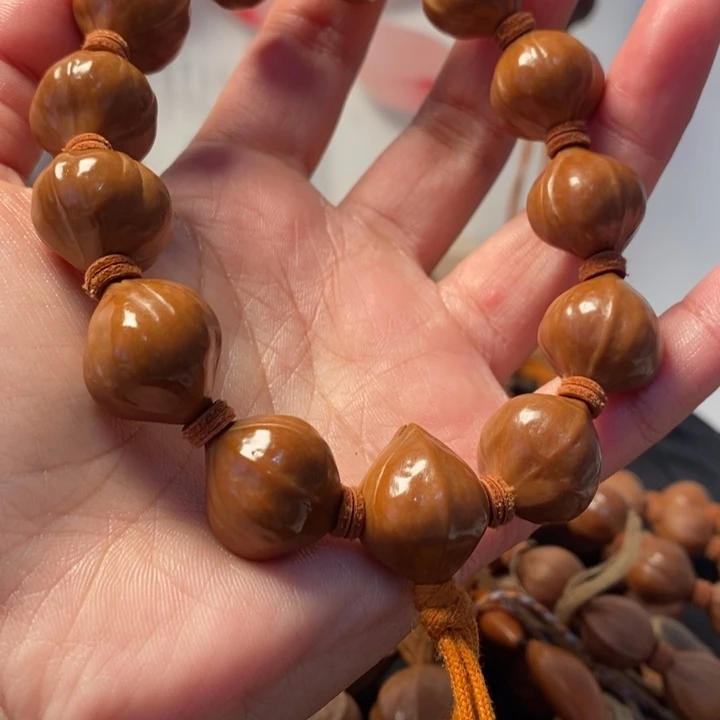 橄榄核手串/手链1.7蜜桃铁盒