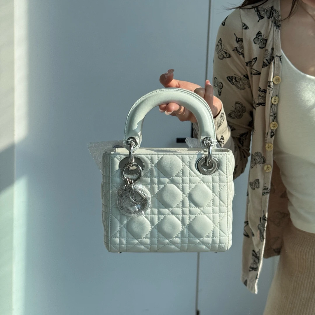 95新 DIOR/迪奥 dior白色三格戴妃手铃斜挎包