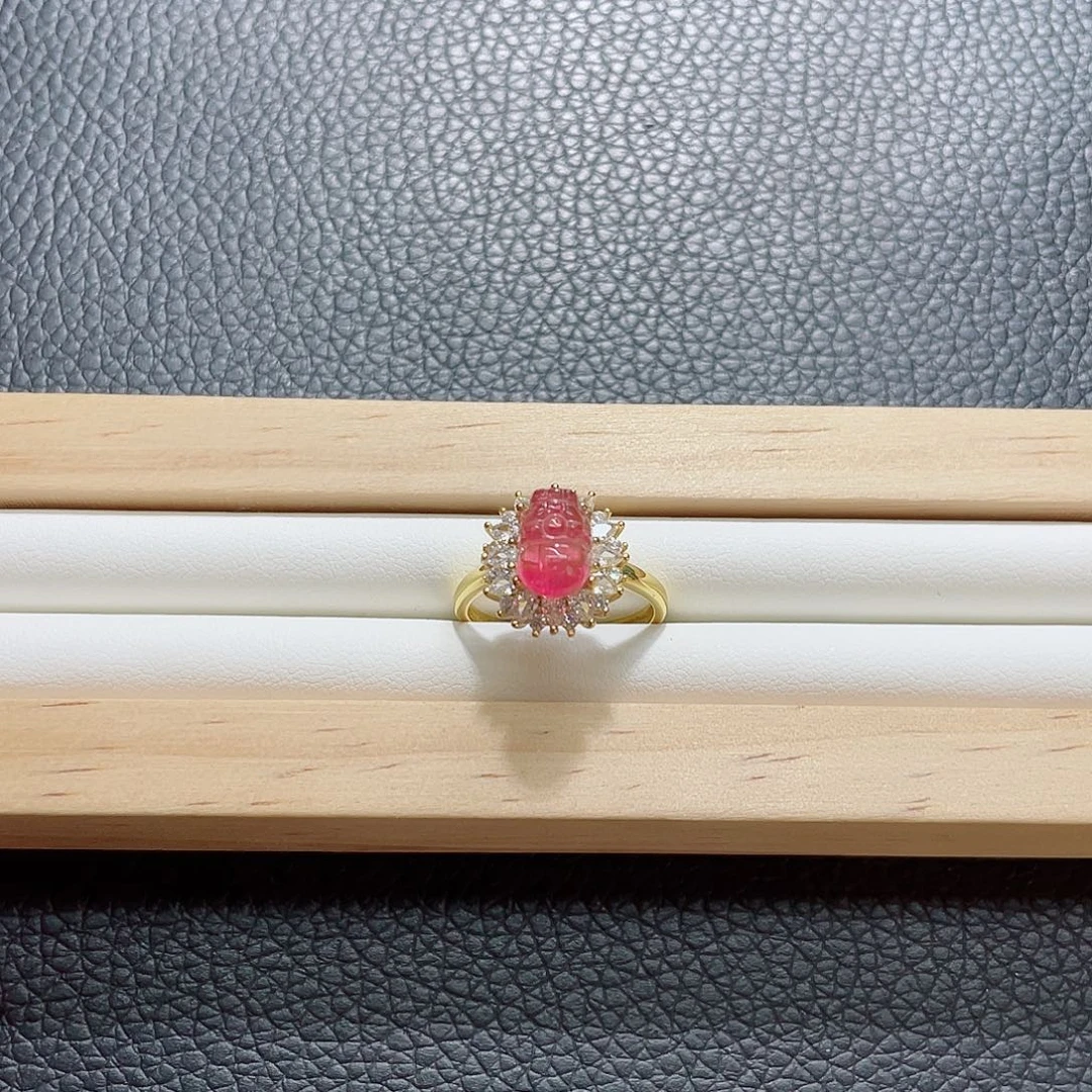 未镶嵌颈饰碧玺碧玺戒指