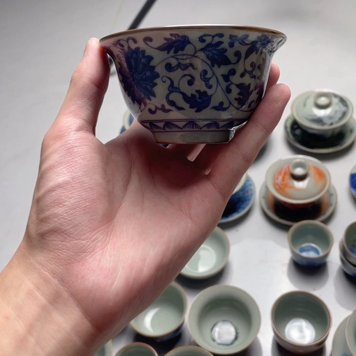 摆件青花缠枝莲压手杯jjj