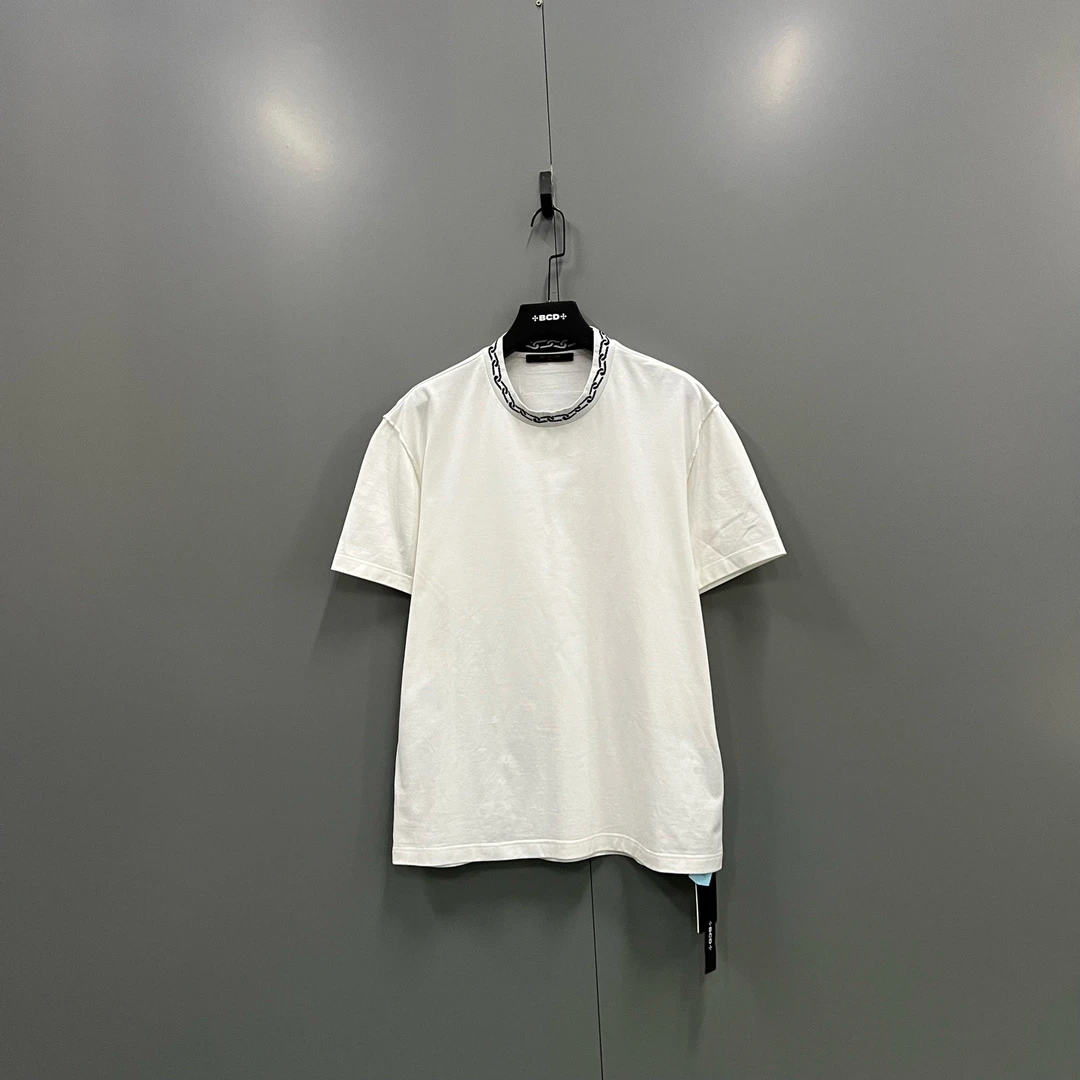95新 LouisVuitton/路易威登 c616 领口链条印花短袖 L码 206560