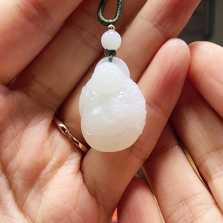 【闪购商品】颈饰未镶嵌和田玉