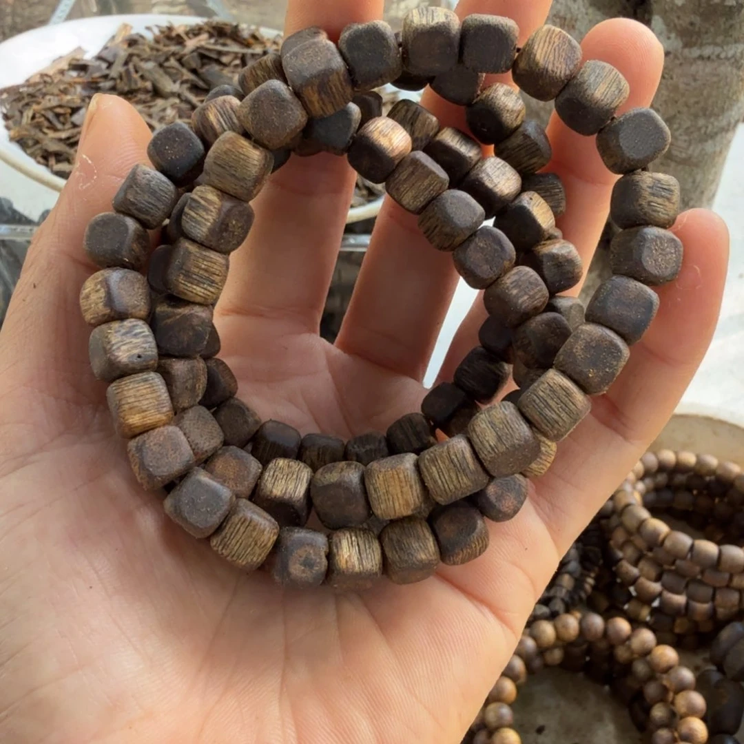 沉香碎屑沉香单圈大方糖5克多样性发一