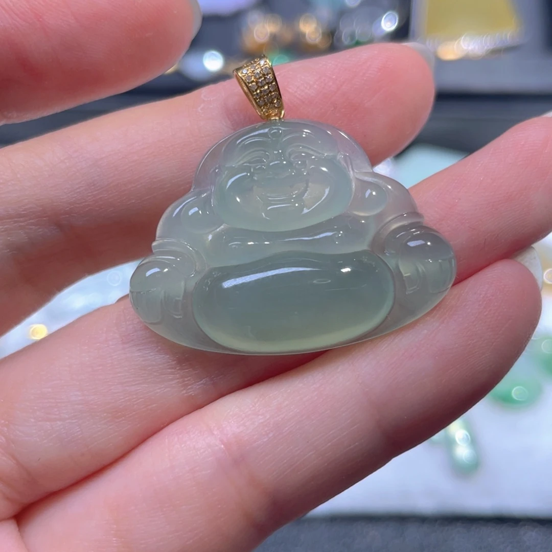 翡翠18K金镶嵌颈饰翡翠