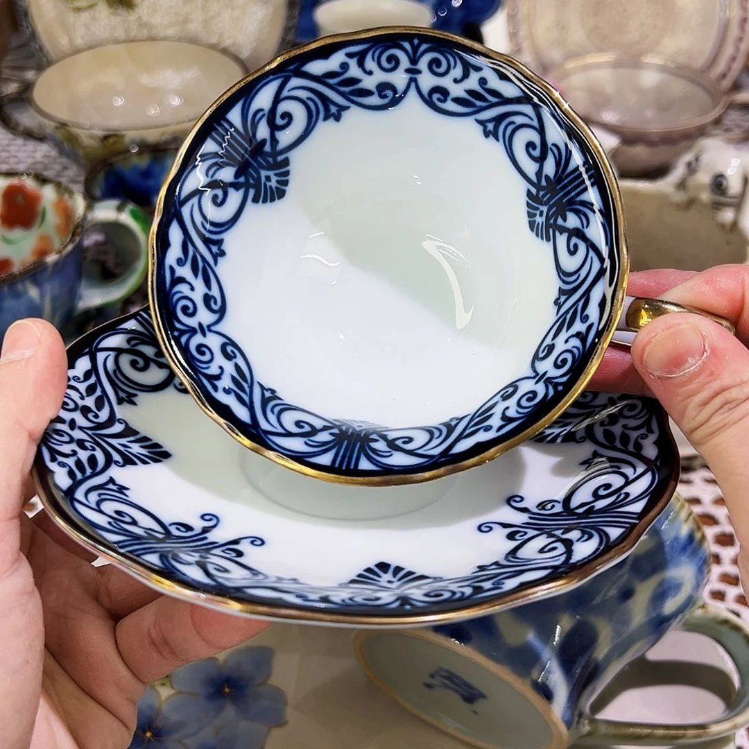 咖啡杯和咖啡杯两块五两