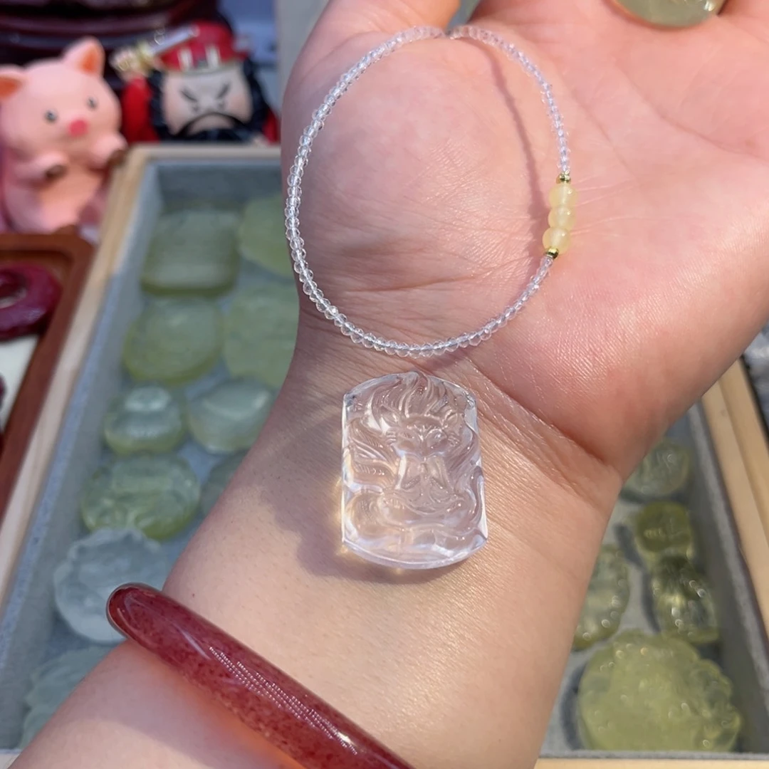 水晶颈饰未镶嵌捉****?白水修仙1