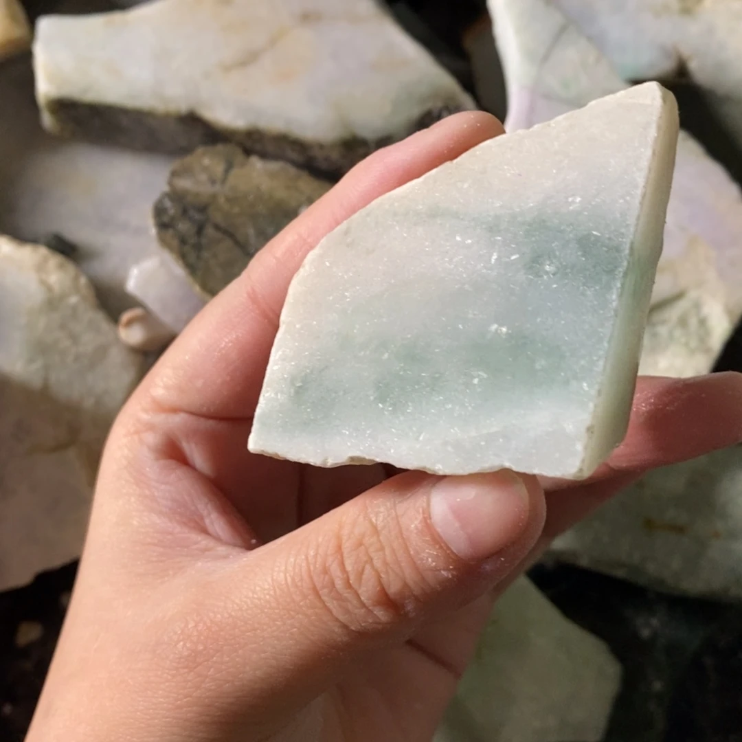 翡翠未镶嵌颈饰天然翡翠