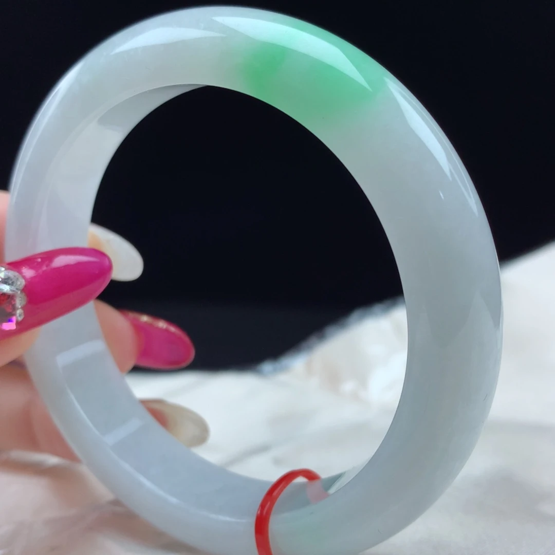 未镶嵌手镯翡翠96810，