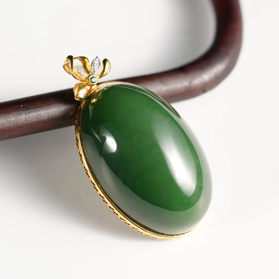 【鹿鸣臻品】18k俄七老料浓阳绿蛋面吊坠 不含链 Y17 30*20mm*2588*