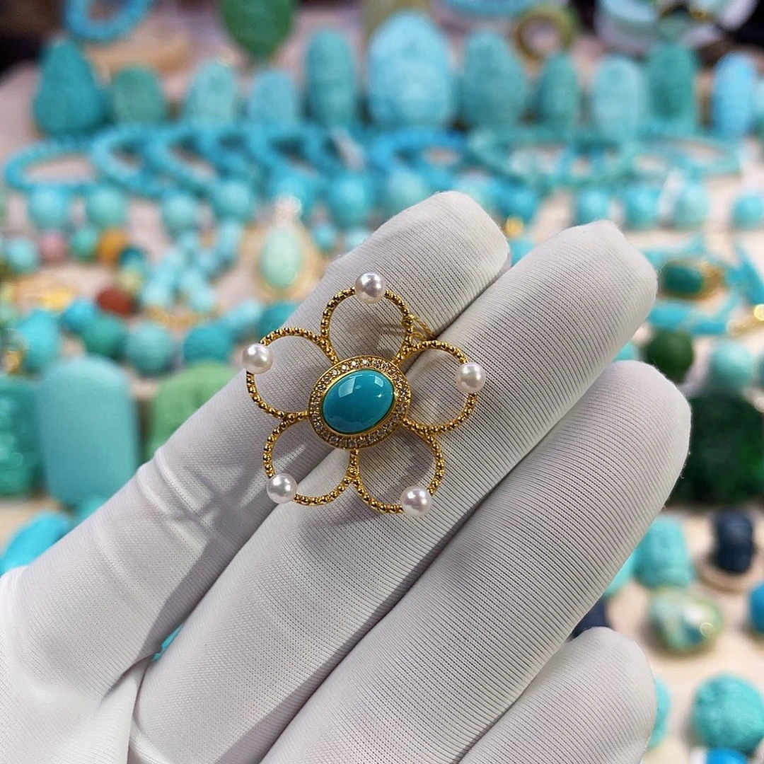 绿松石珠宝奇石18K金镶嵌