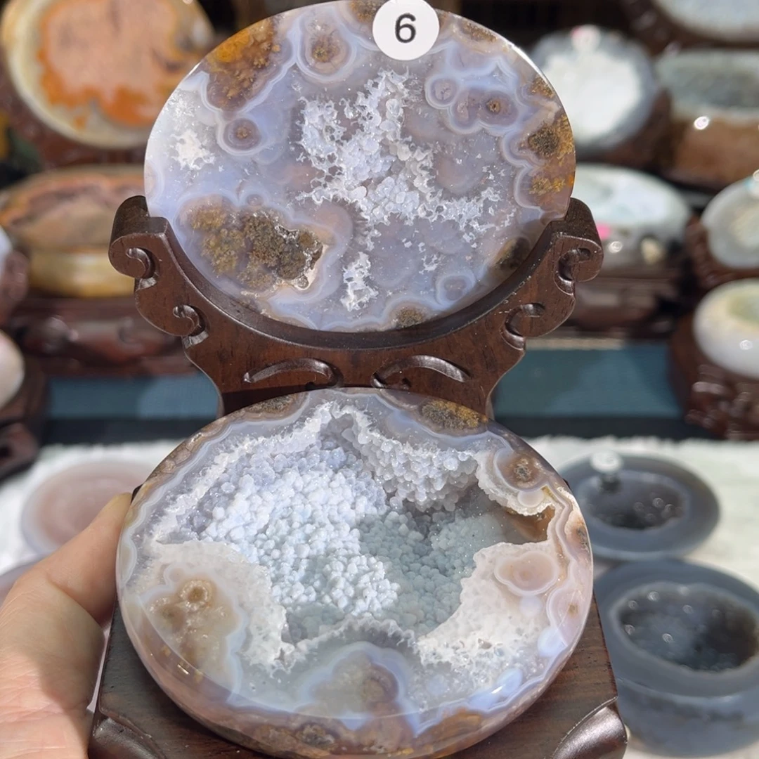 未镶嵌水晶大型摆件（非配饰）