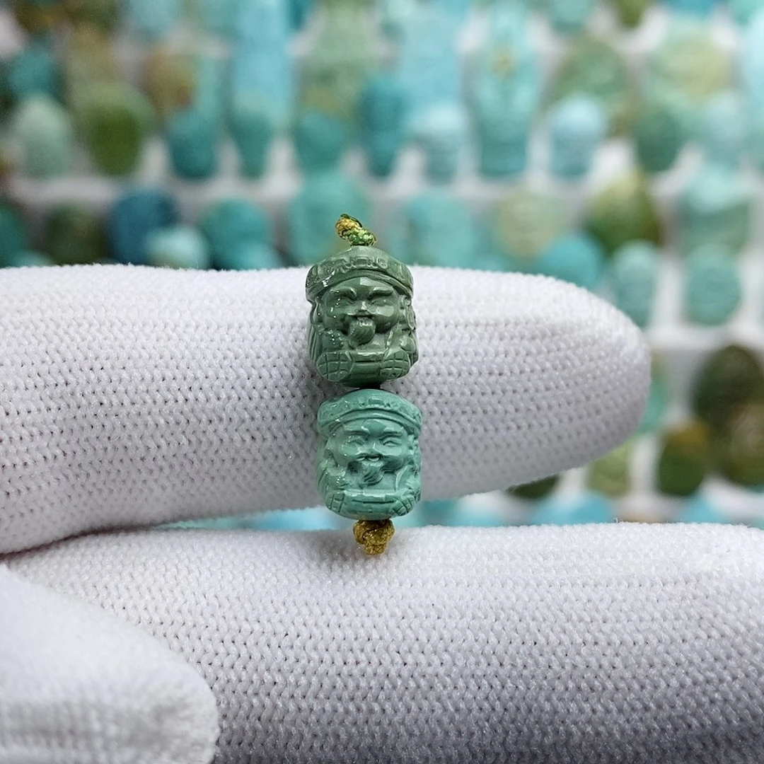 绿松石绿松石未镶嵌