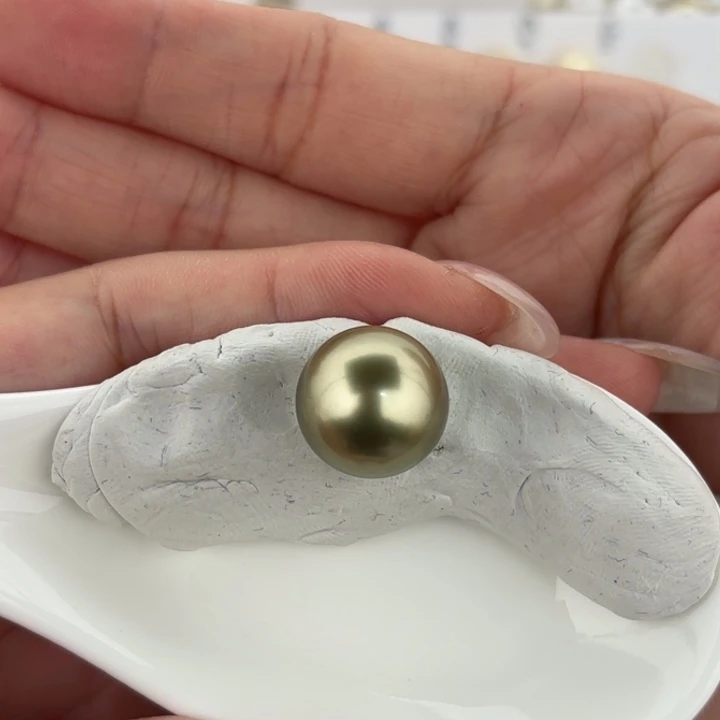 定制海水珍珠未镶嵌裸珠14.7mm大溪地牛油果色一颗