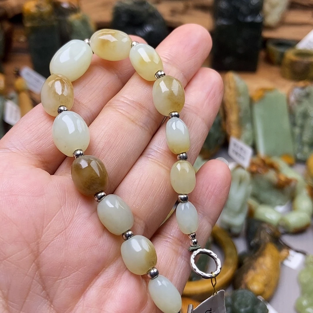 岫岩老玉（透闪石质玉）未镶嵌珠宝奇石用****4