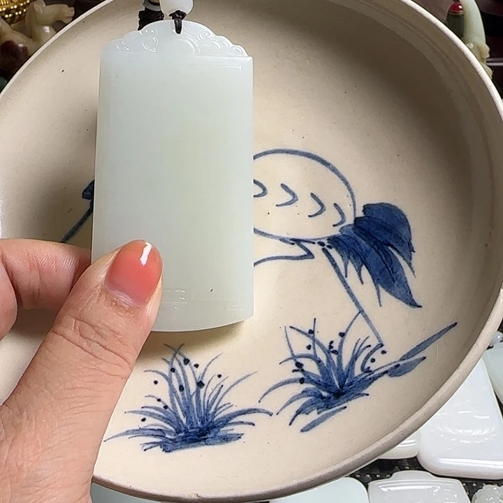 1***丑瓷片新号开播挂件一个