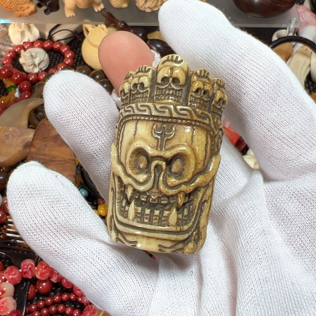 【闪购商品】非洲檀香无事牌手把件