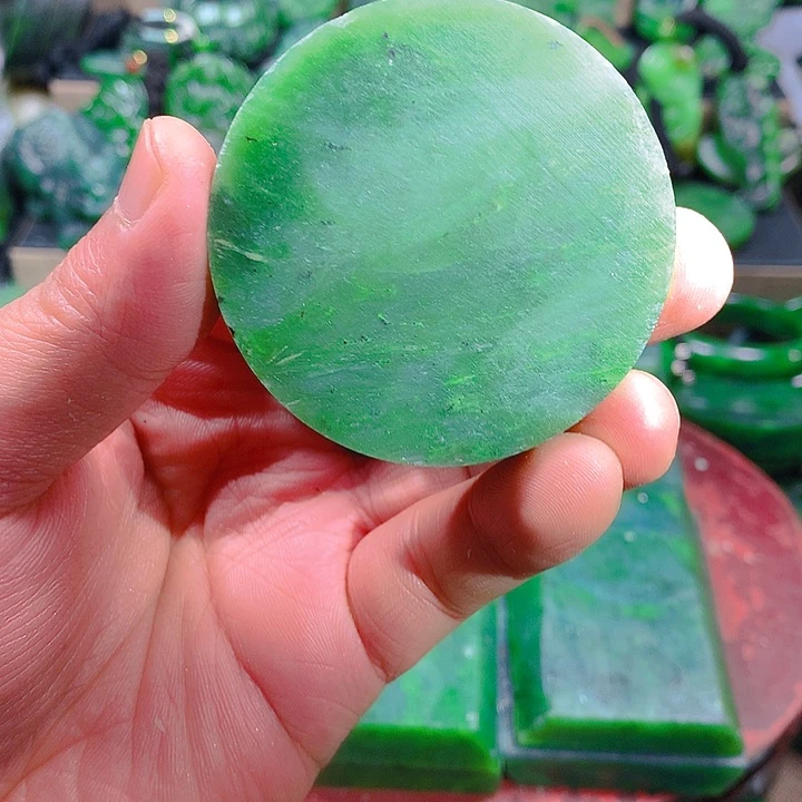 未镶嵌和田玉（碧玉）挂件