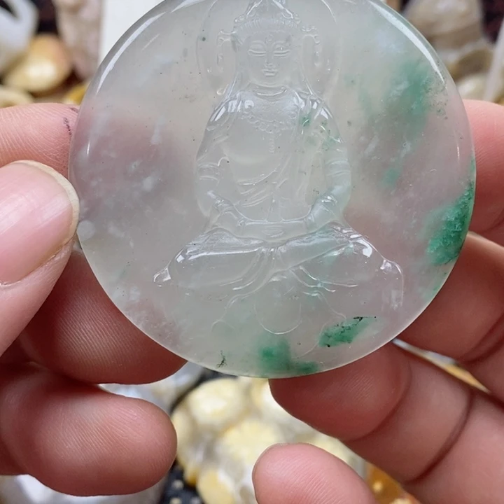 硅化珊瑚（珊瑚玉）颈饰未镶嵌